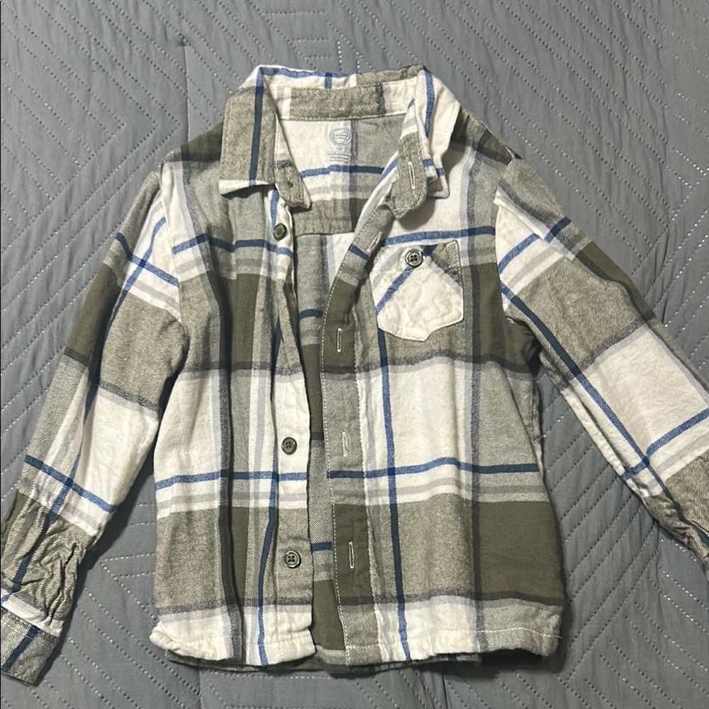 Plaid Button-Up Shirt